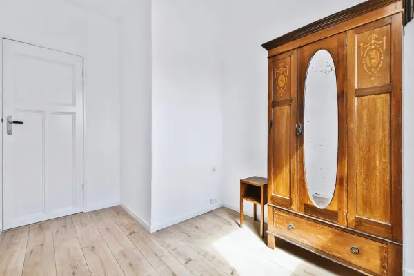 guarda-roupas retrô minimalista
